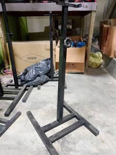 Fan stand