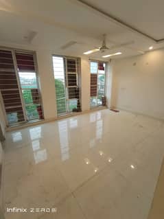 4 Marla Office Available For Rent Good Location