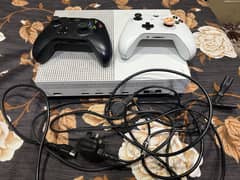 XBOX ONE S 1 TB with 2 Controllers