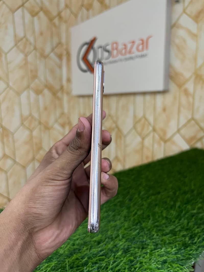 Aquod R2 4gb Ram 64gb Storage  Single Sim Approved 2