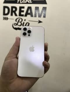 Iphone 12 pro sim glich