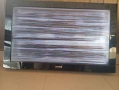 32 inches LCD TV  in original & working condition just screen. problem