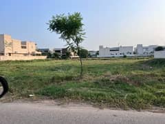 20 Marla All Paid Residential Plot Y 3591 For Sale Located In The Best Block Of DHA Lahore.