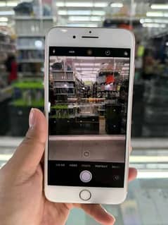 I Phone 7 plus 128 GB 0322 1007945 my WhatsApp number