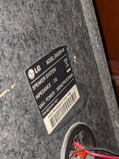 LG WOOFER/BOOFER FOR SALE MINT CONDITION