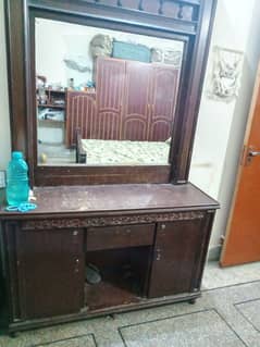 old bed set for sale without matress