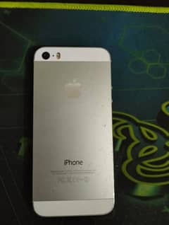 iPhone 5S 64 GB full box PTA Approved Call My WhatsApp 0324/8790419