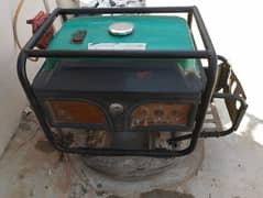 Jasco generator 2.5 kv in good condition at a reasonable price.
