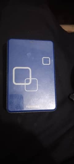 TOSHIBA 640 GB External Hard Drive