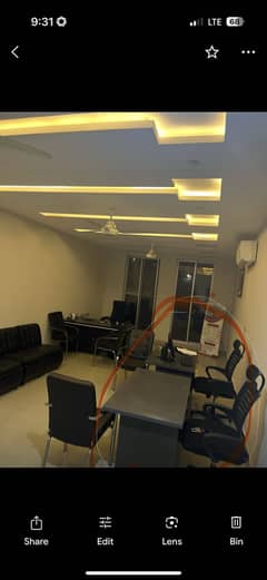 Office Tables and Chairs in  Excellent Condition