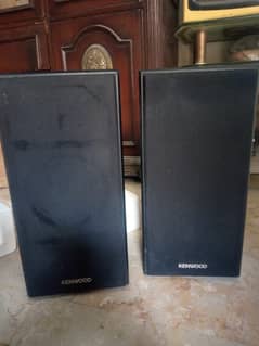 kenwood original speakers,amplifier and casset player made in malaysia