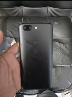 OnePlus 5t 6 gb 128 gb pta approve