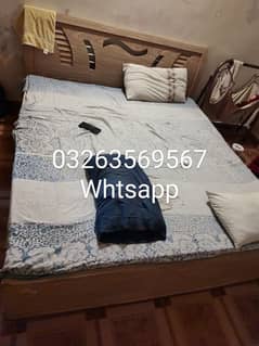 bed with molty foum 6/6