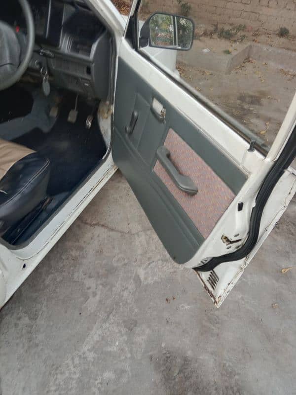 Suzuki Mehran VXR 2013 4
