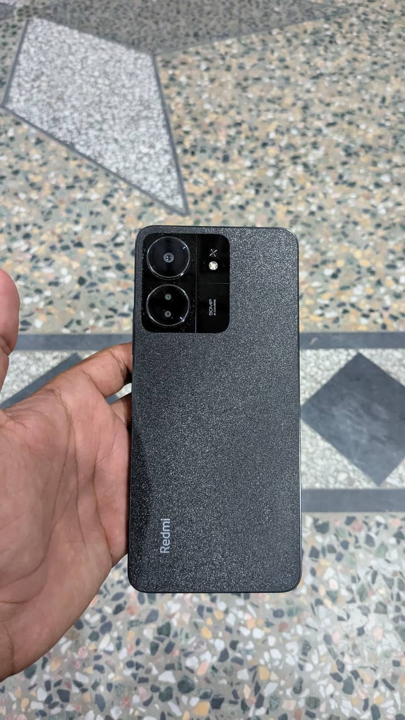 Redmi 13c 4/128 All ok no open rapere on hand use with box with charge 0
