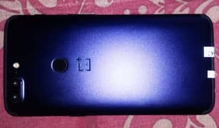 one plus 5T mabil working and excellent condition
