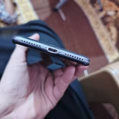 iphone 8 plus non pta All ok true tone active battery original