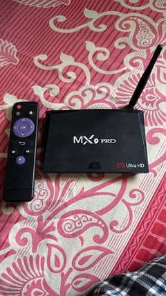 MX9 PRO 4k ultra HD Android 7.1. 1 - 4GB/32GB android box