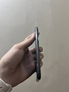 I phone Xs 64 gb pta approved with box