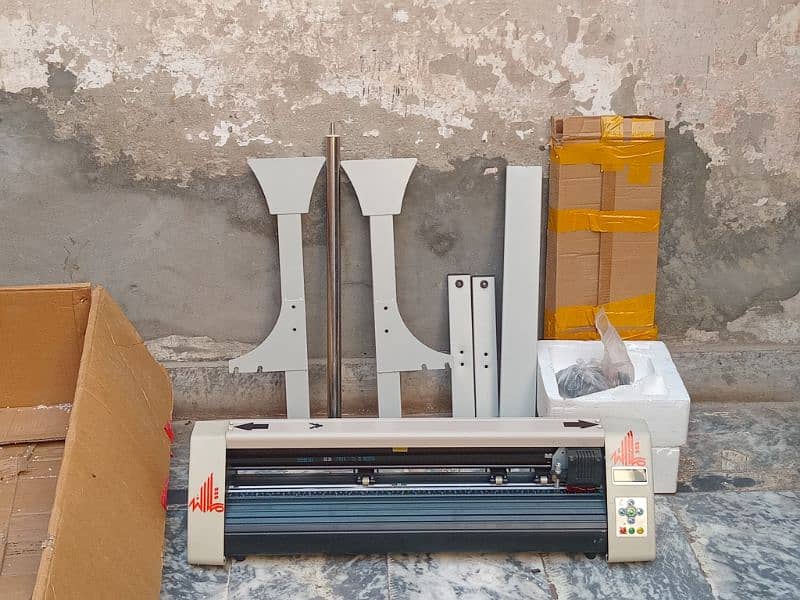 Cutting plotter rs720c red sail 1