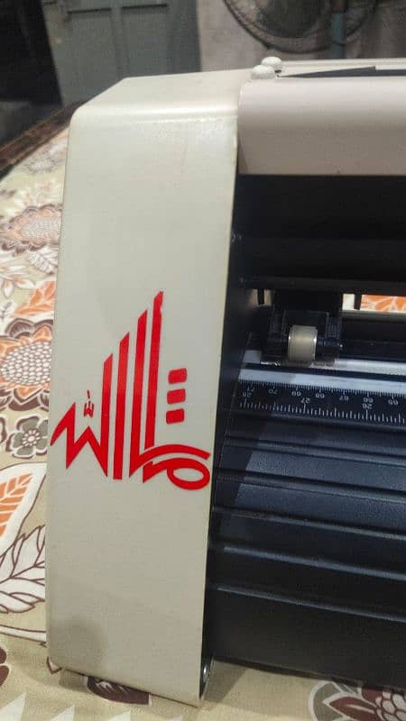 Cutting plotter rs720c red sail 7