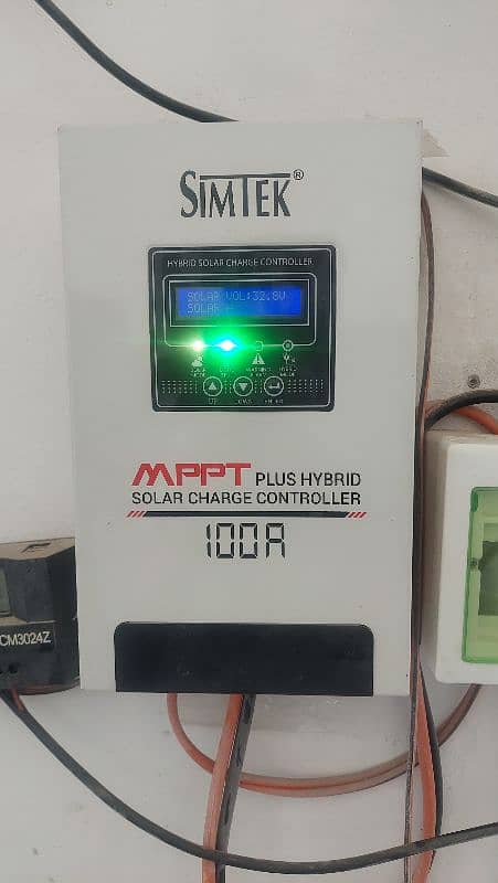 simtek mppt 100amp charge controller 3