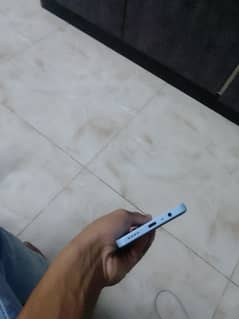 realme