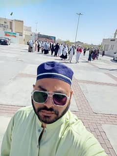 mujhe