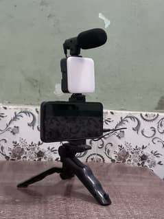 Vlogging Stand Light And Mic