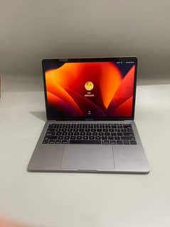 MACBOOK PRO 2017| COREI7| ISLAMABAD