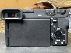 sony alfa a 6700 (only body) urgent sale