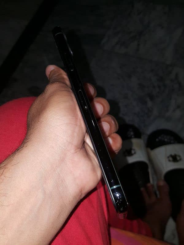 iphone 11pro max 64gb FU  non pta 4