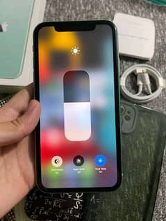 iPhone 11 64GB 0 3 2 0 2 8 3 2 7 7 8
