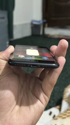 iPhone SE 2nd gen jv 93 health full genuine 10/10 well preserved