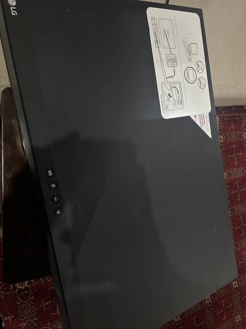 Sound bar lg with all functions 2