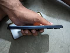 Infinix hot 30play 8 64