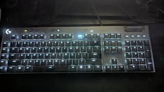 LOGITECH G813  Light sync RGB mechanical keyboard