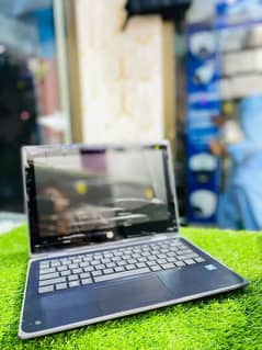 Hp probook  x360 11 g5 EE INTEL 8th gen  8GB RAM DDR4 128GB SSD