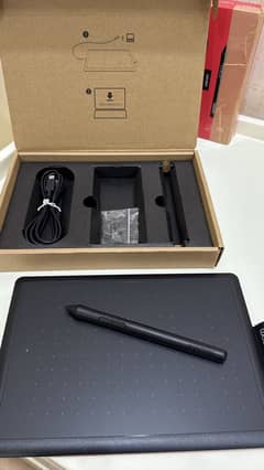 Wacom CTL 472 Graphic Drawing Tablet