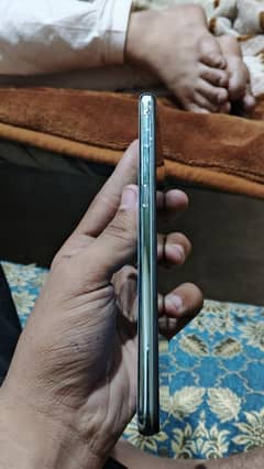 vivo s1 256gb panla break hai box sat hai