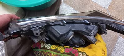 Toyota corolla 2016 headlights