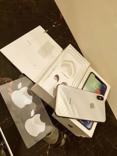 iPhone X