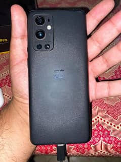 1plus 9 pro. 12 /256 for sale Kam ho. jaye. ga dual sim