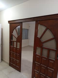 300000. commercial portion available for rent 5 bed dd. 1 floor. . 350. saprate entrance westopen. iftikhar estateGaz. Iftikhar estate