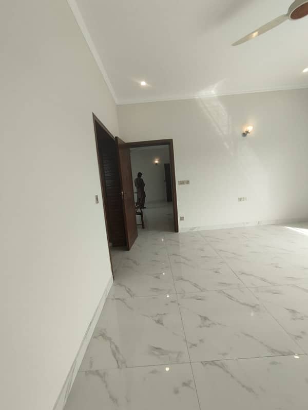 Main Boulevard Upper Portion For Rent Dha Phase 6 3