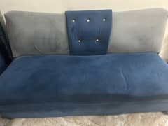 Velvet sofa 6 seater 3/3