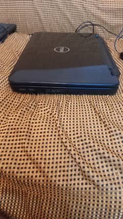 Dell core i3 inspiron 5050