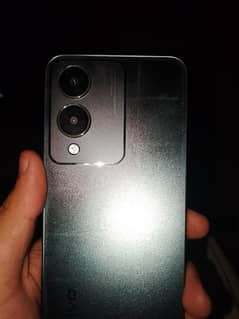 vivo 17s . 6+6.128