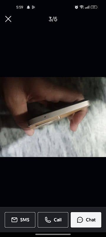 not a single scratch with original box and original fast charger 4