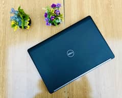 Dell Precision 7710 Workstation | Dell Xeon Gaming Laptop Box Open